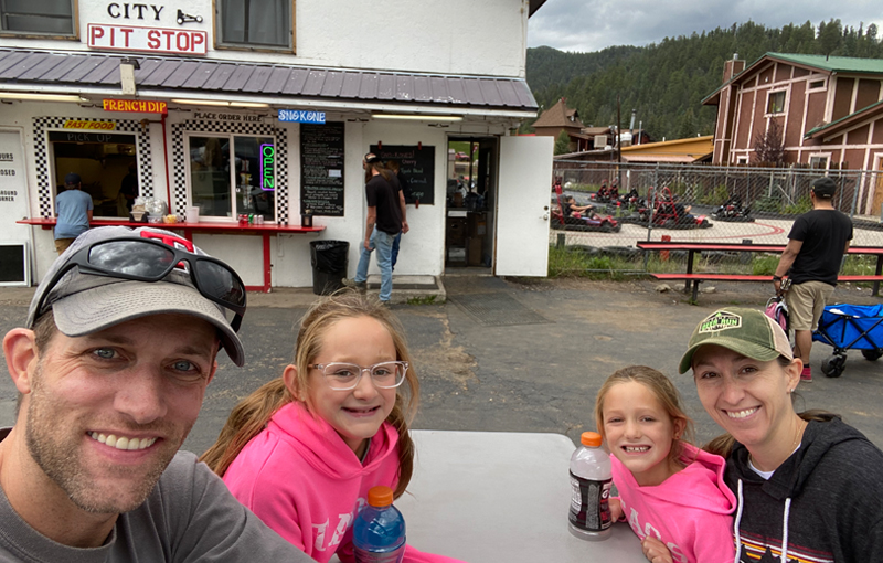 Kids Eating at Red River Brewery